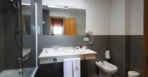 Hotel Colon Tuy à Tui Extérieur photo